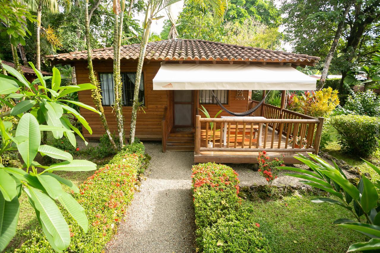 Casa Marcellino Lodge Cahuita Exterior photo
