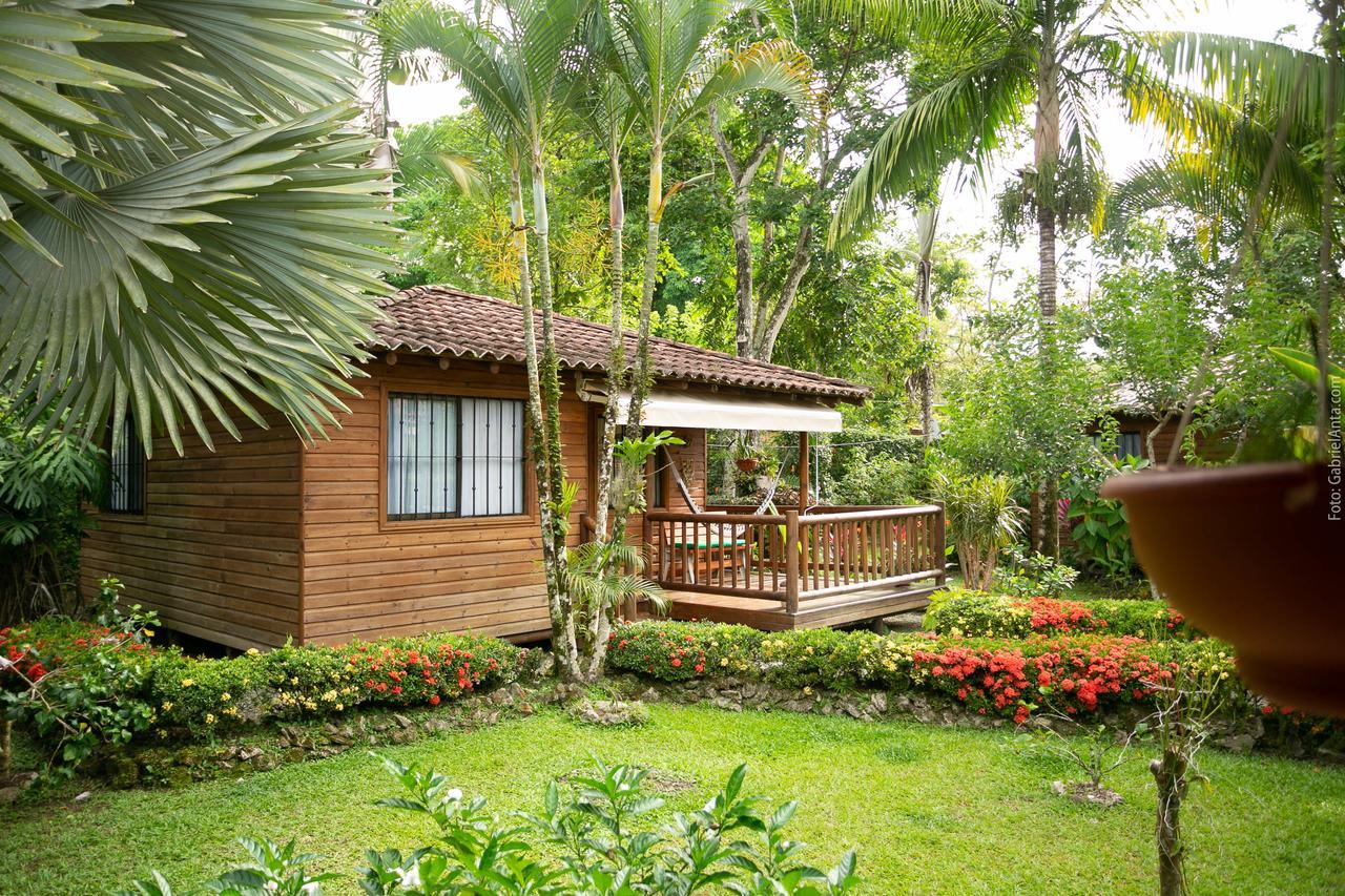 Casa Marcellino Lodge Cahuita Exterior photo